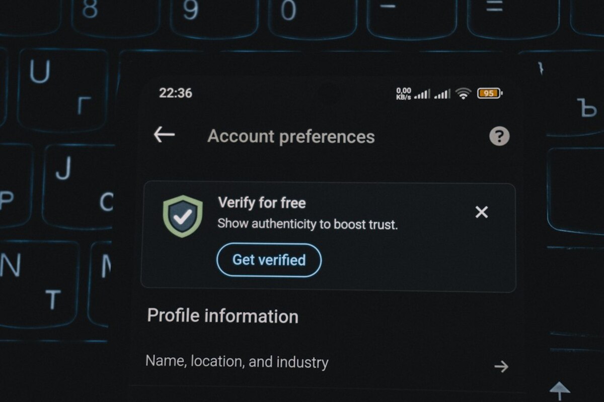 Passkeys Explained: How to Log In Without Passwords (and What to Do When You Switch Phones)